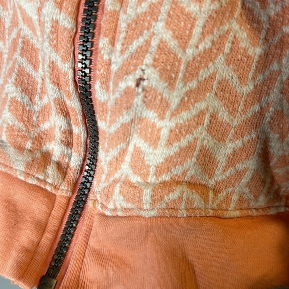 Peach Chevron zip up hoodie - Picture 13 of 15